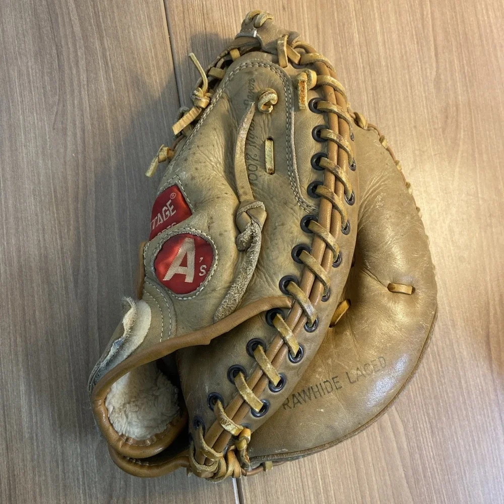 Advantage A's Baseball‎ Catchers Mitt Glove Leather Rawhide Professional Oakland